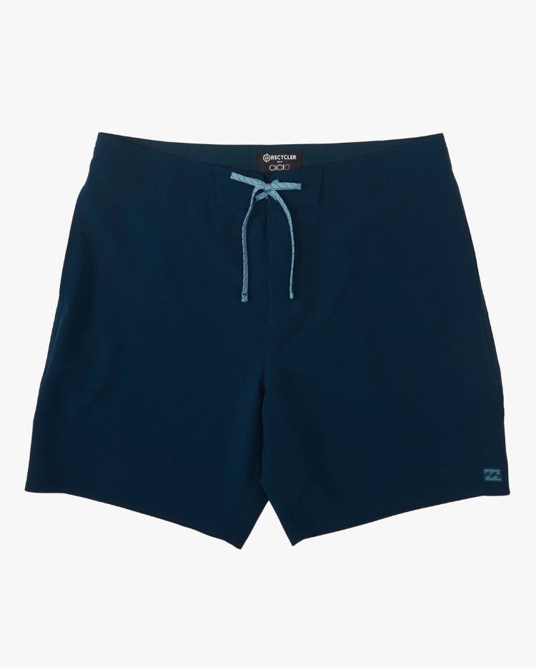 Take the plunge in the Billabong All Day CiCLO® Lo Tide Boardshorts 17", made with Recycler 4-Way Stretch fabric and CiCLO® Fibers for an eco-friendly design. Enjoy a lightweight and quick-drying experience thanks to the Micro Repel water repellent coating. With an elastic lasso waist, adjustable drawcord, side pockets, and a back flap pocket, you'll be ready to rock the beach with max comfort and convenient style!      Colour: NVY(Navy)/MIL(Olive)