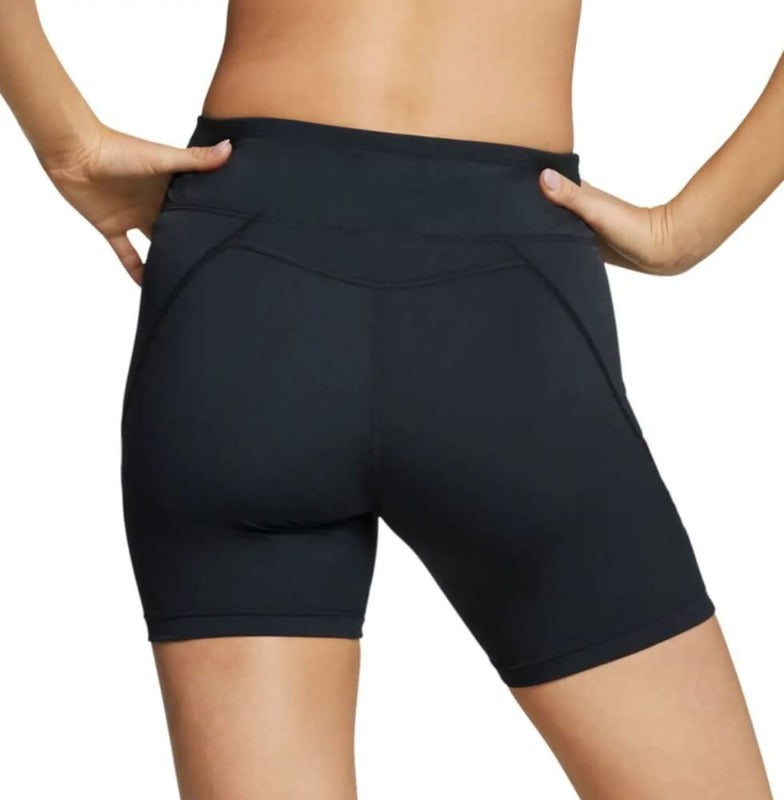 Experience modern style and superior protection with these 5.5" Swim Shorts. Our UPF 50+ protection blocks up to 98% of the sun's harmful rays, while our BioEndurance fabric offers long-lasting wear with 21% bio-based material. A compression waistband provides a flattering effect, and our pilling-resistant fabric ensures these shorts remain looking sharp. Dive into the perfect combination of style and protection.    7723957