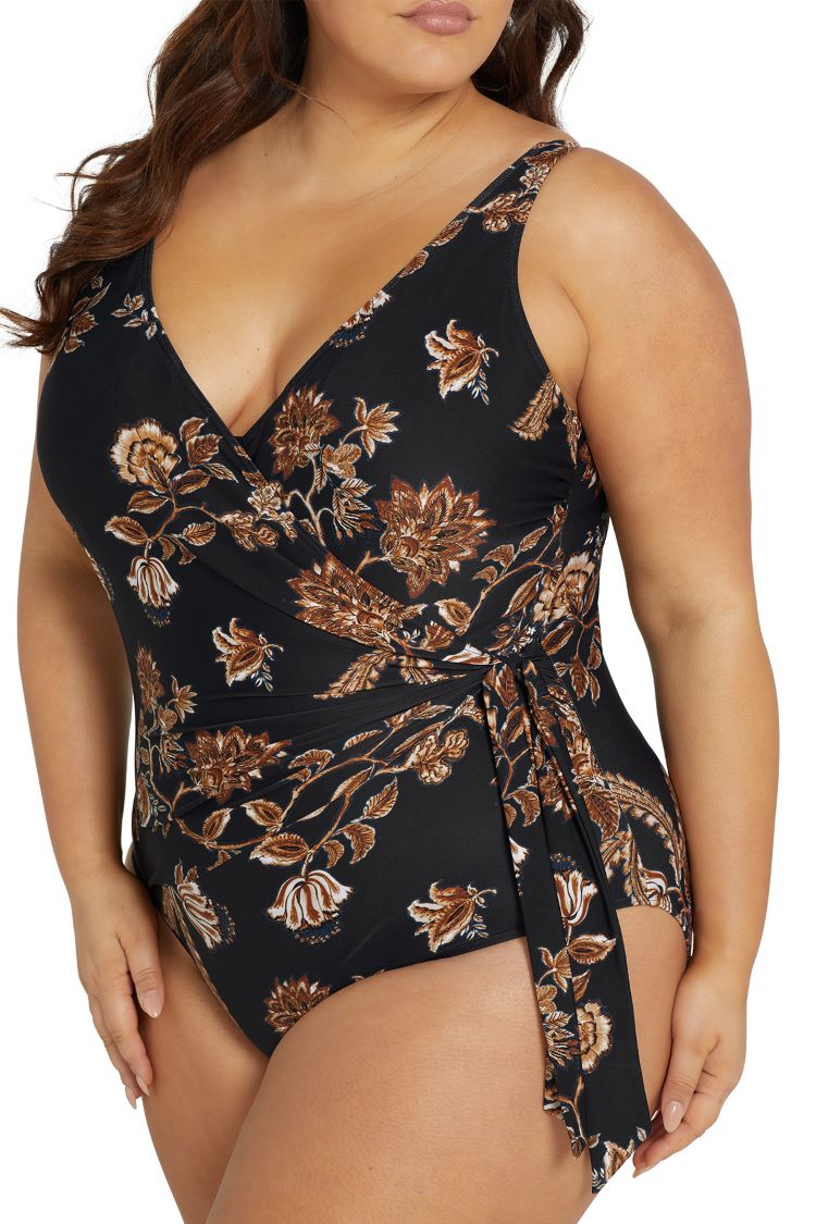 Chantique Hayes D / DD Cup Underwire One Piece Swimsuit