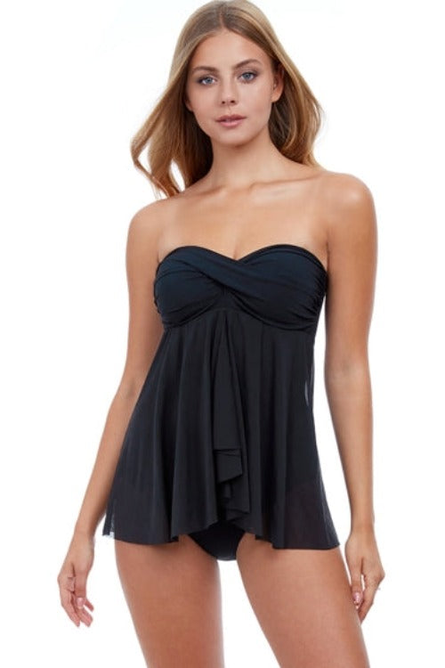 Turn heads at the beach in our Profile D Cup Flyaway Tankini Set. The bandeau flyaway and built-in tummy control provide a perfect fit, while the soft cup bra with adjustable/removable straps gives you the support you need. Wave goodbye to worrying about how you look!    7361D35/7361P55