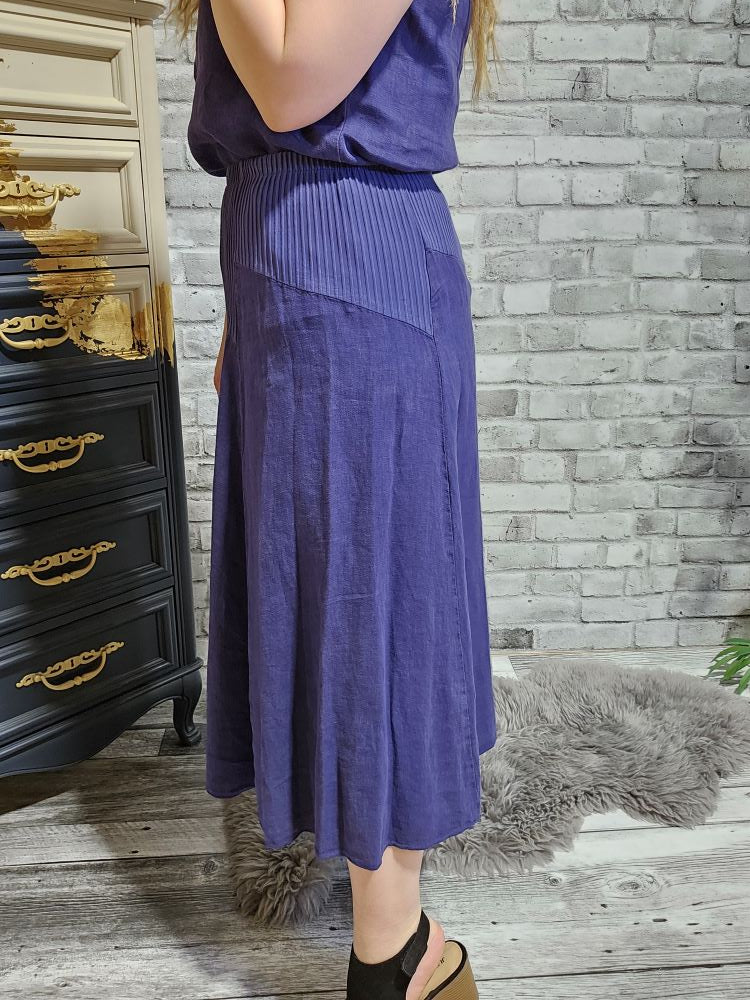 Fenini Style: C45614 Linen Tie Skirt, violet, side view