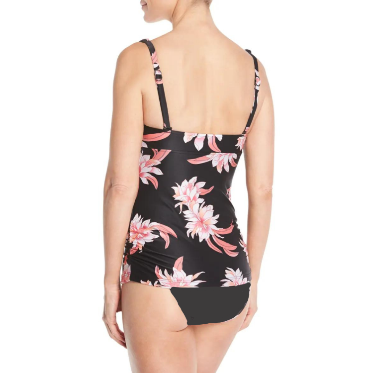 Make a statement with the Desert Flower DD Cup Tankini. Its ruched hip detail and removable cups offer a flattering silhouette, while boning and an adjustable, convertible cross back ensure your swimwear is supportive and stylish. The mid rise bikini bottom completes this elegant look.    31024DD198/40143