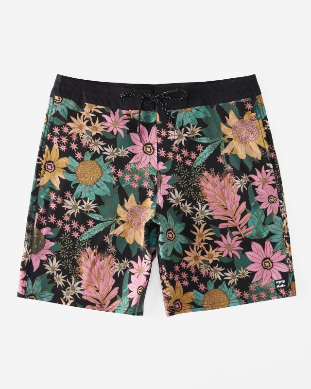 Look beach-fresh with our Sundays Lo Tide 19" Boardshorts - crafted from eco-friendly fabric with 4-way stretch, Micro Repel coating, and modern fit. Featuring an elastic lasso waist, tie closure, and pockets, these mid-length stunners make every beach day as breezy as your style!     ABYBS00398
