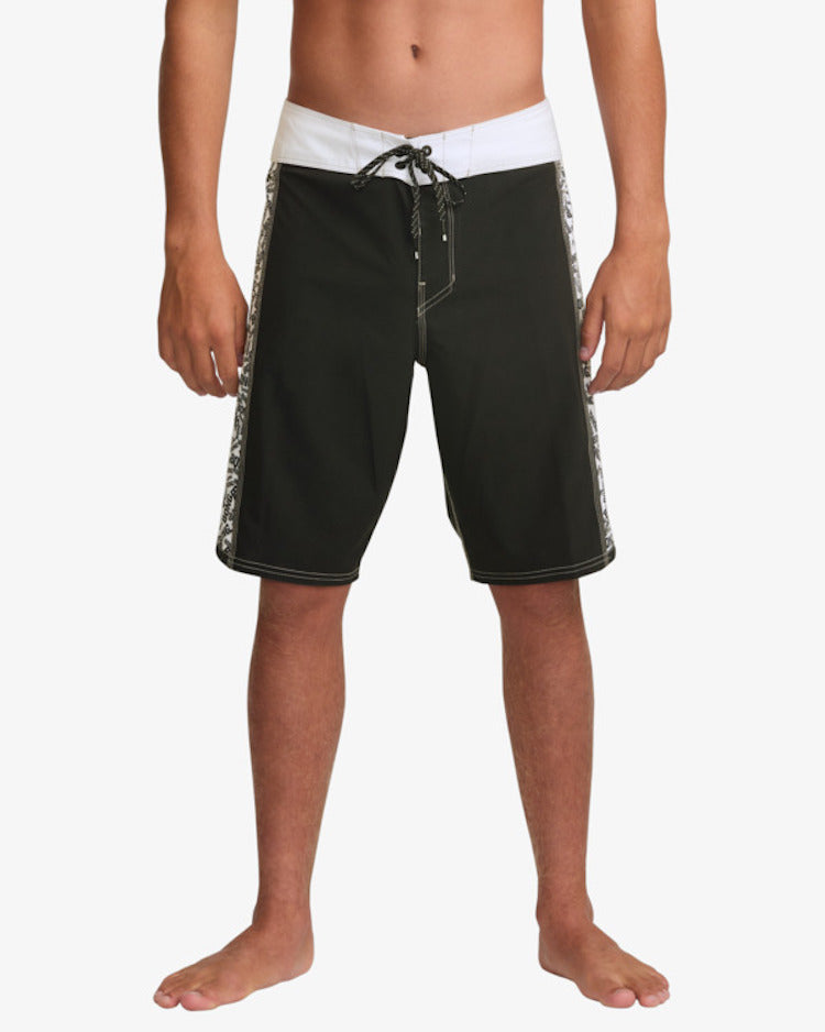 Scoop Pro 20" - Performance Board Shorts for Men