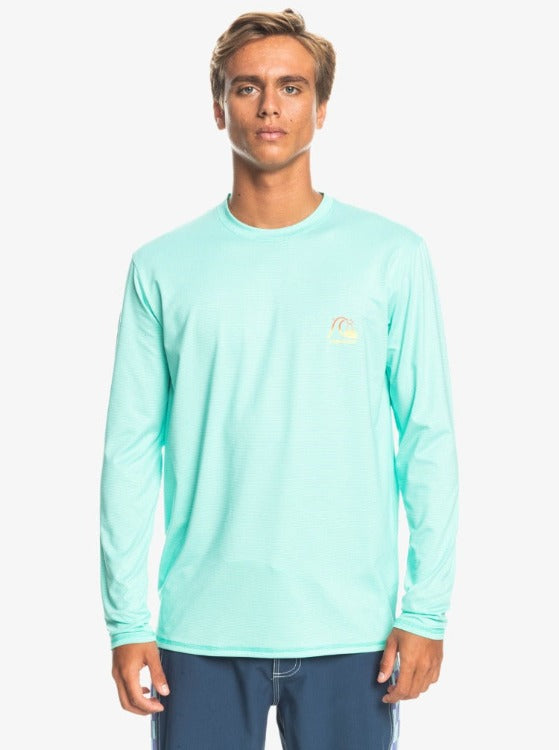 Put your trust in the Quikksilver Heritage Heather Long Sleeve Rashguard and let it take you to the shore of shredding excellence! This advanced surf tee boasts serious sun protection and chlorine resistance, plus a luxurious, soft-brushed cotton feel that won't stretch out after a day of shredding. Plus, its moisture-wicking and lightning-fast drying technology will keep you looking and feeling good all day long. So go ahead, ‘shralp’ away!    EQYWR03381 
