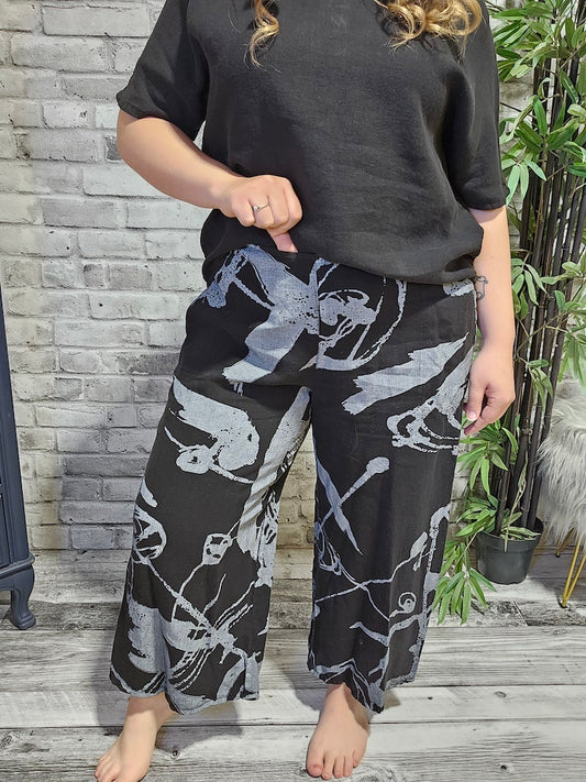 Abstract Print Pants