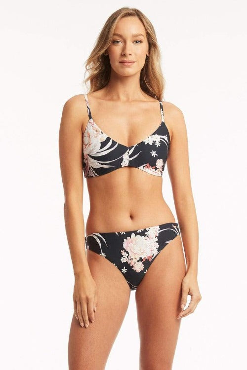 Be ready to bloom in the sun! Strike a sexy and confident pose in the Martini French Bralette Bikini. With its vibrant garden florals and adjustable straps, you can create the perfect fit for any A-D cup. The powermesh support in the front and back and side boning give you even more stability, while the mid-rise bottom never goes out of style. Get ready to look gorgeous and have some serious fun!  Comes with a plain black mid rise bottom     SL3503MR / 4015ECO