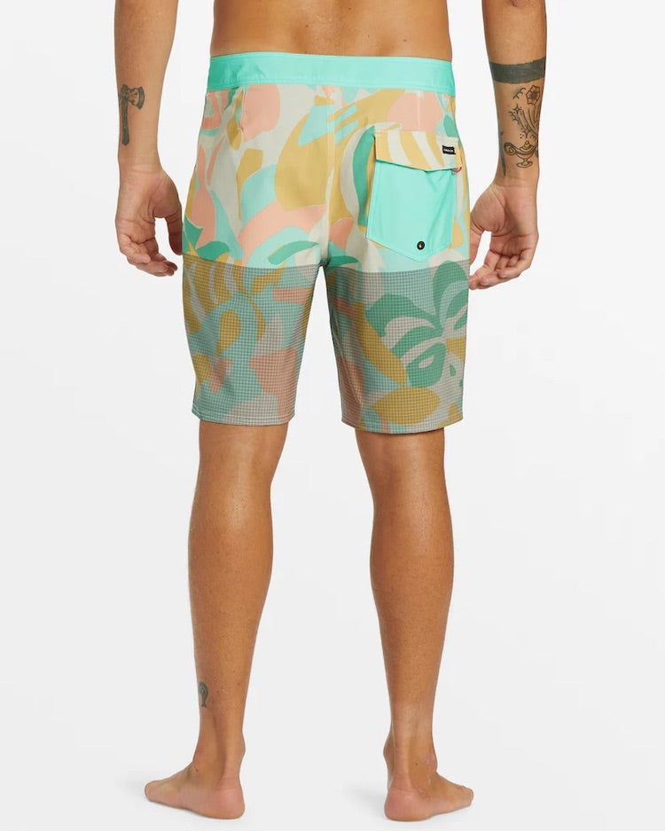 Highline Straight Leg 19" Boardshorts