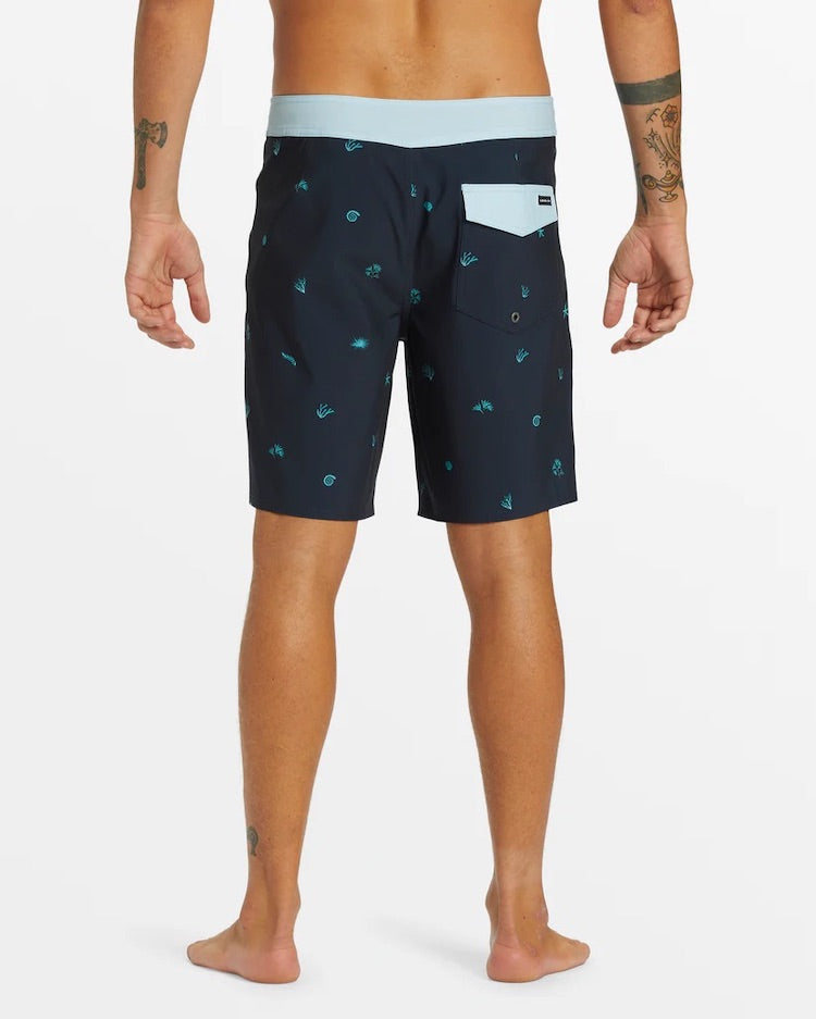 Surfsilk Straight Leg 19" Boardshorts