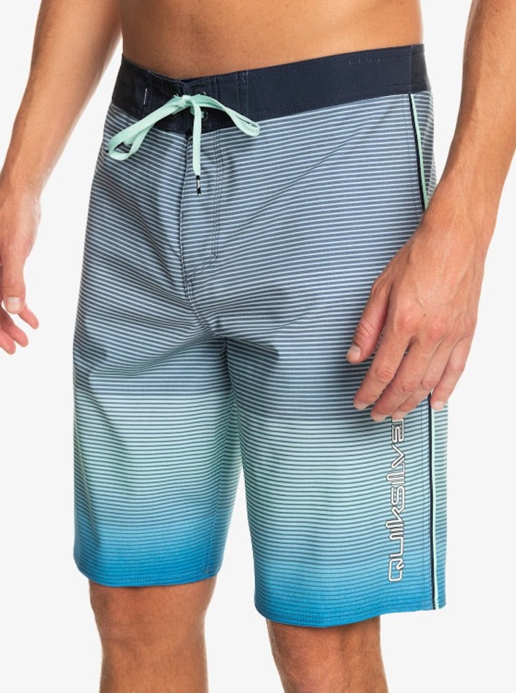 Surfsilk Massive 20" Boardshorts