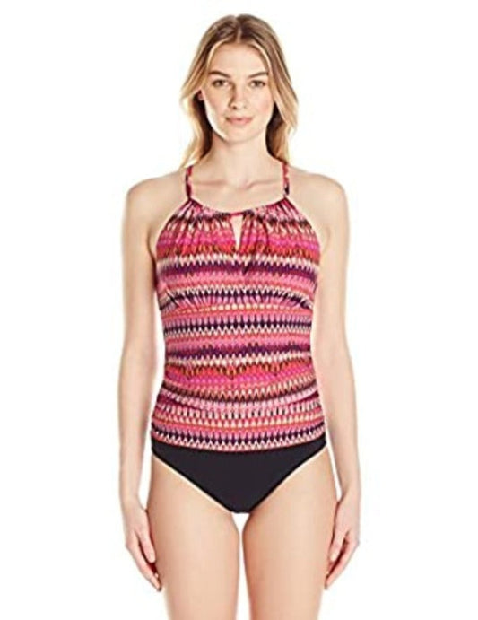 Look and feel your best with the Keyhole One Piece! This fauxkini one piece will keep you feeling secure and supported with its adjustable straps and soft cups, plus the strategically placed keyhole and ruching give you a flattering slimming effect. Plus, its versatile design lets you customize your look to your heart's content! Get creative and have some fun!