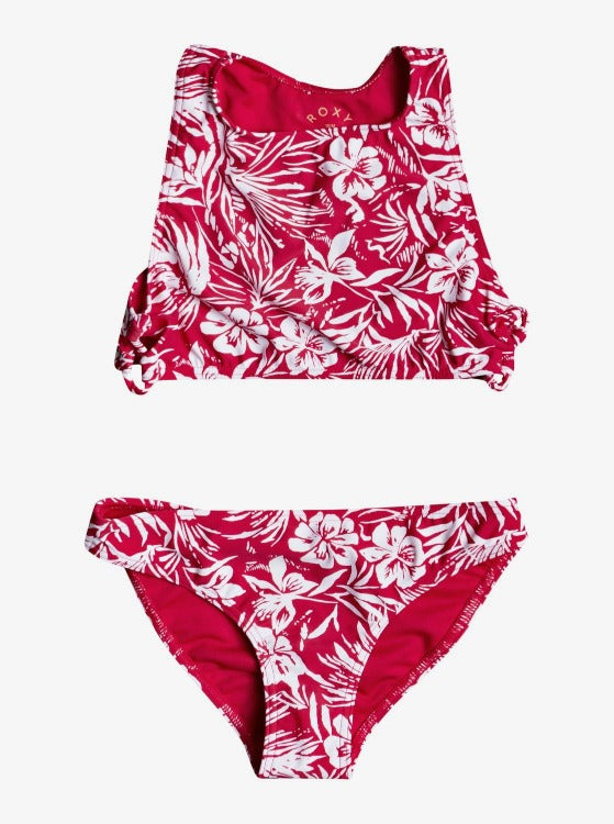 Make a splash with Enjoying the Wave, the crop bikini perfect for the active beach goer! With a sporty cut, high neckline and fixed straps, this flattering suit is ready for lake or surf action. Not to mention its cushy removable pads and lace-up sides for extra-discreet style! Now get out there and look good doing it!