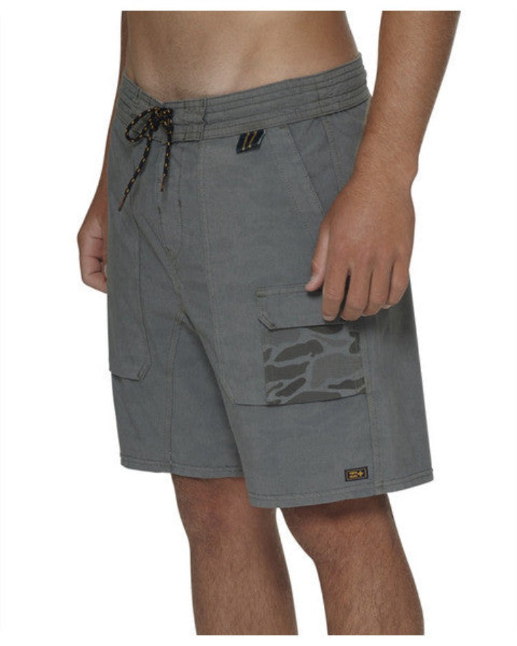 Hit the waves wearing style and comfort with Humbolt's Lo Tides Boardshort. Featuring 18" Outseam, H2 quick dry coating, front and back pockets, and camo detailing, it's perfect for a day by the water! Plus, its adjustable lasso waistband keeps you looking and feeling secure. Make a lasting impression!